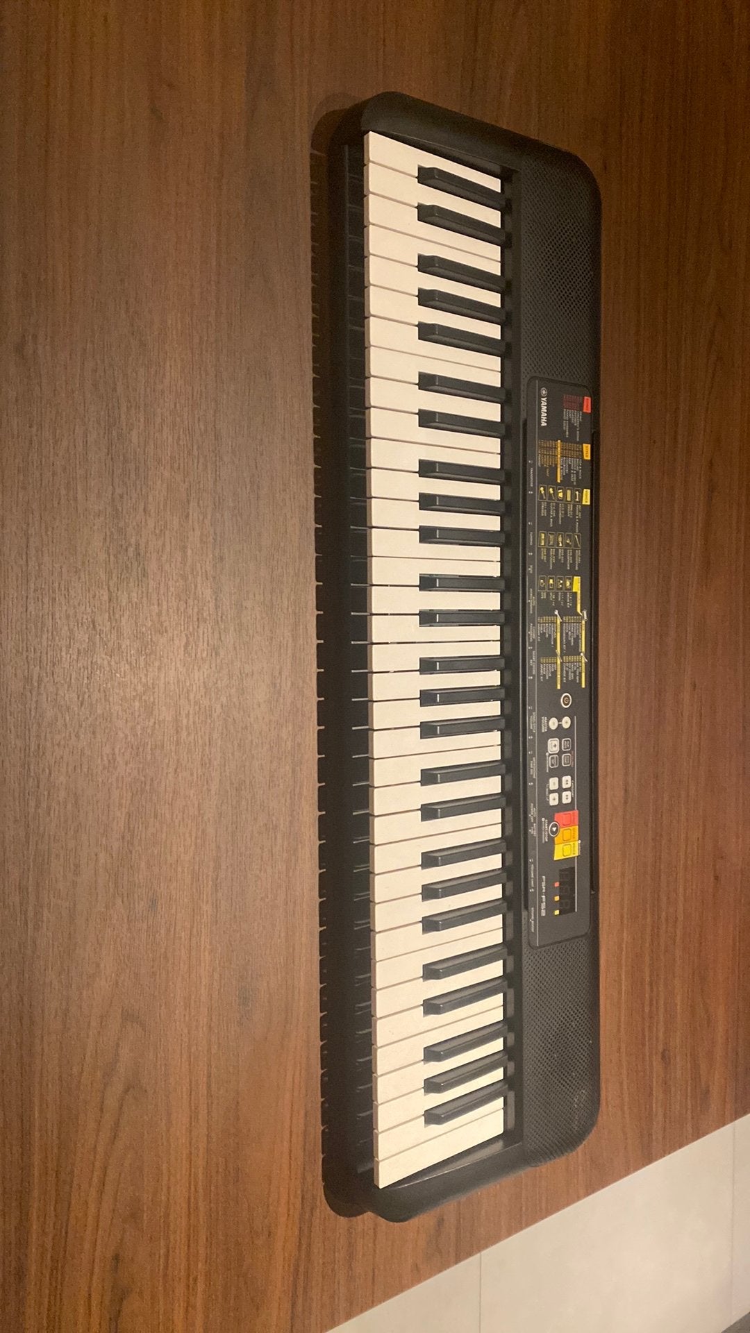 Yamaha keyboard piano PSR-F52, Muziek en Instrumenten, Keyboards, Ophalen, Zo goed als nieuw, Yamaha
