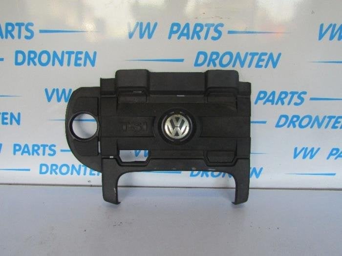 Plaque de protection sol d'un Volkswagen Jetta, Volkswagen, -, 3 mois de garantie, Utilisé