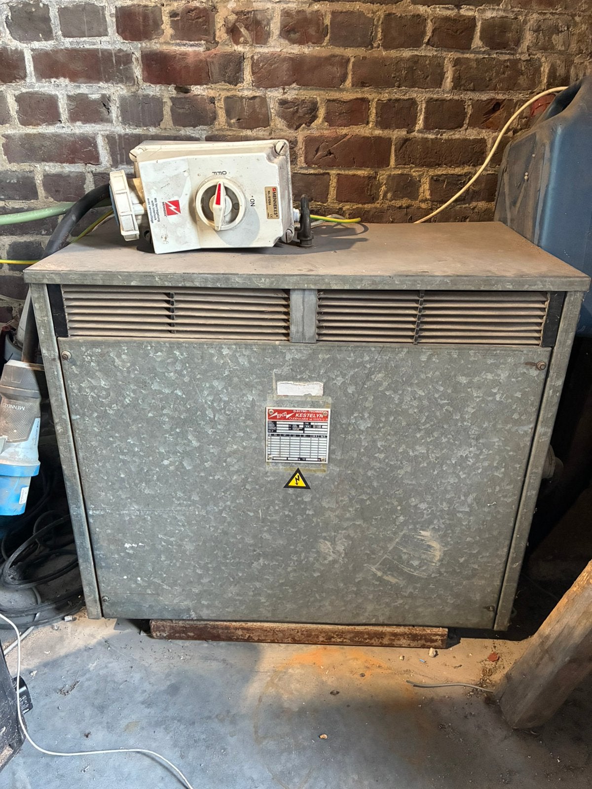 Transformator 60 kVA – 3-fase 220V naar 380V, Doe-het-zelf en Bouw, Ophalen