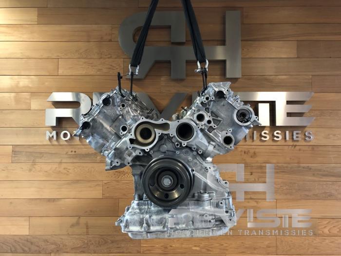 Motor van een Audi RS5, 12 maanden garantie, -, -, Nieuw
