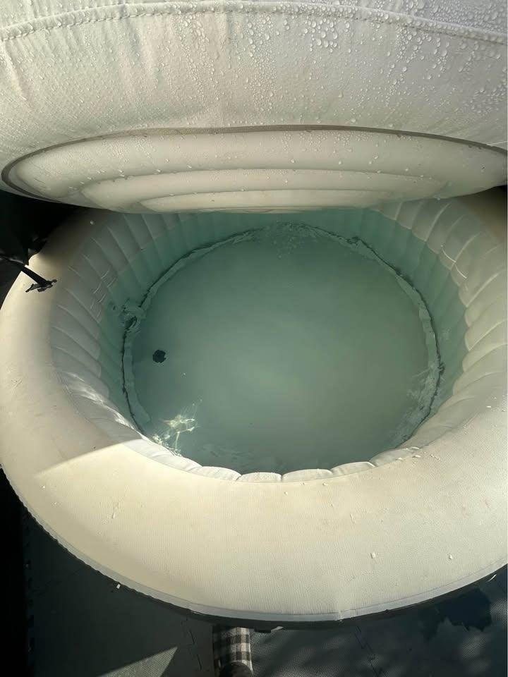 Intex Jaccuzzi, Ophalen, Zo goed als nieuw, Afdekzeil, Opblaasbaar