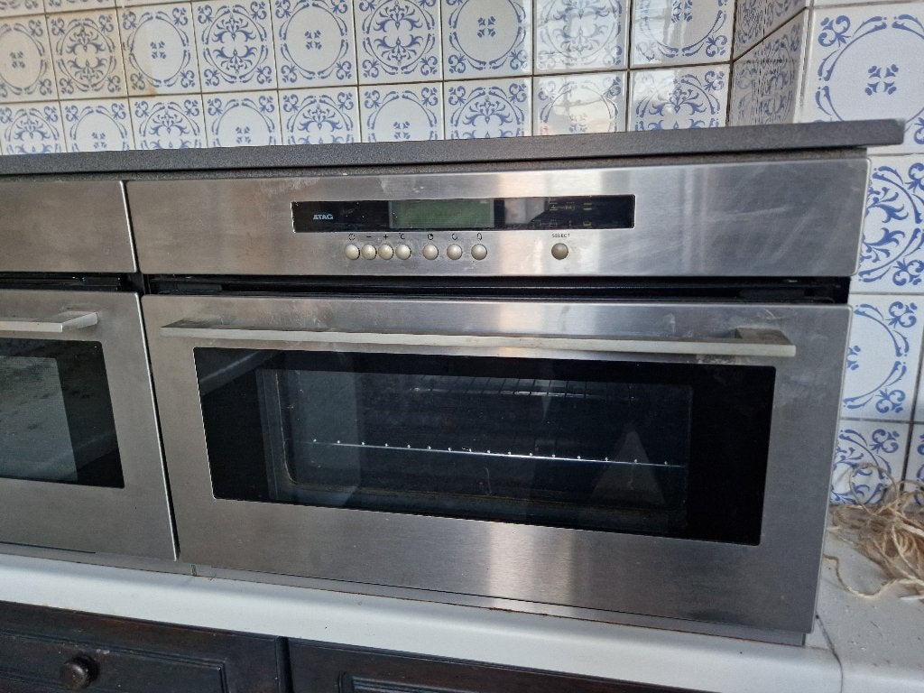 Oven inbouw ATAG, Huis en Inrichting, Gebruikt, Minder dan 100 cm, Zilver, 50 tot 75 cm