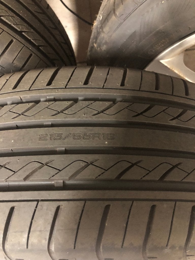 pneus et jantes, Autos : Pièces & Accessoires, Neuf, 16 pouces, Véhicule de tourisme, Pneu(s)