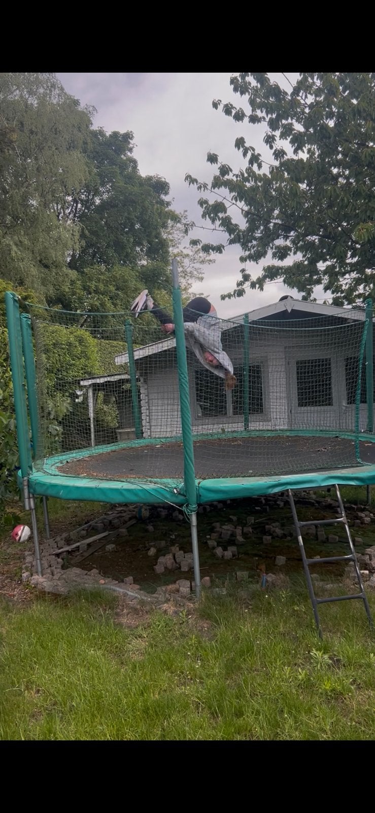 Trampoline om af te halen., Ophalen, Gebruikt