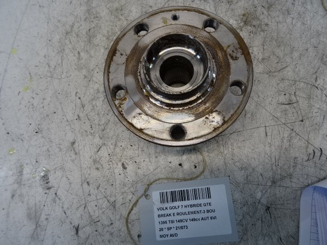 MOYEU DE ROUE AVANT DROIT Volkswagen Golf VII (AUA), Volkswagen, Volkswagen AG, Utilisé, Kundenbetreuung@volkswagen.de