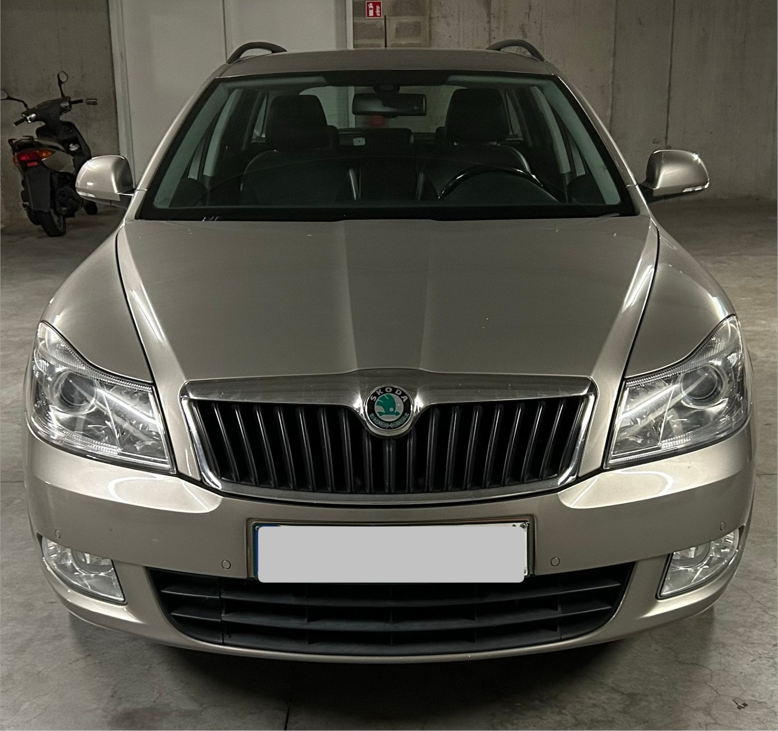 Skoda Octavia // Essence // Automatique, Autos, Euro 5, Achat, Entreprise, Carnet d'entretien