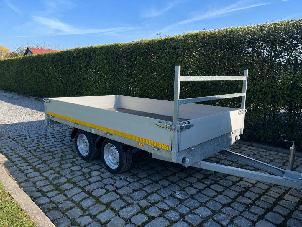 Aanhangwagen te Huur, Ophalen, Nieuw