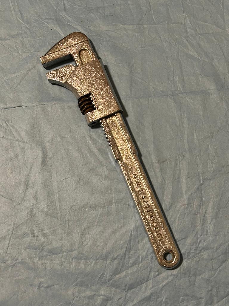 Facom Steeksleutel met Bekopening ( Handgereedschap ), Doe-het-zelf en Bouw, Ophalen, Nieuw