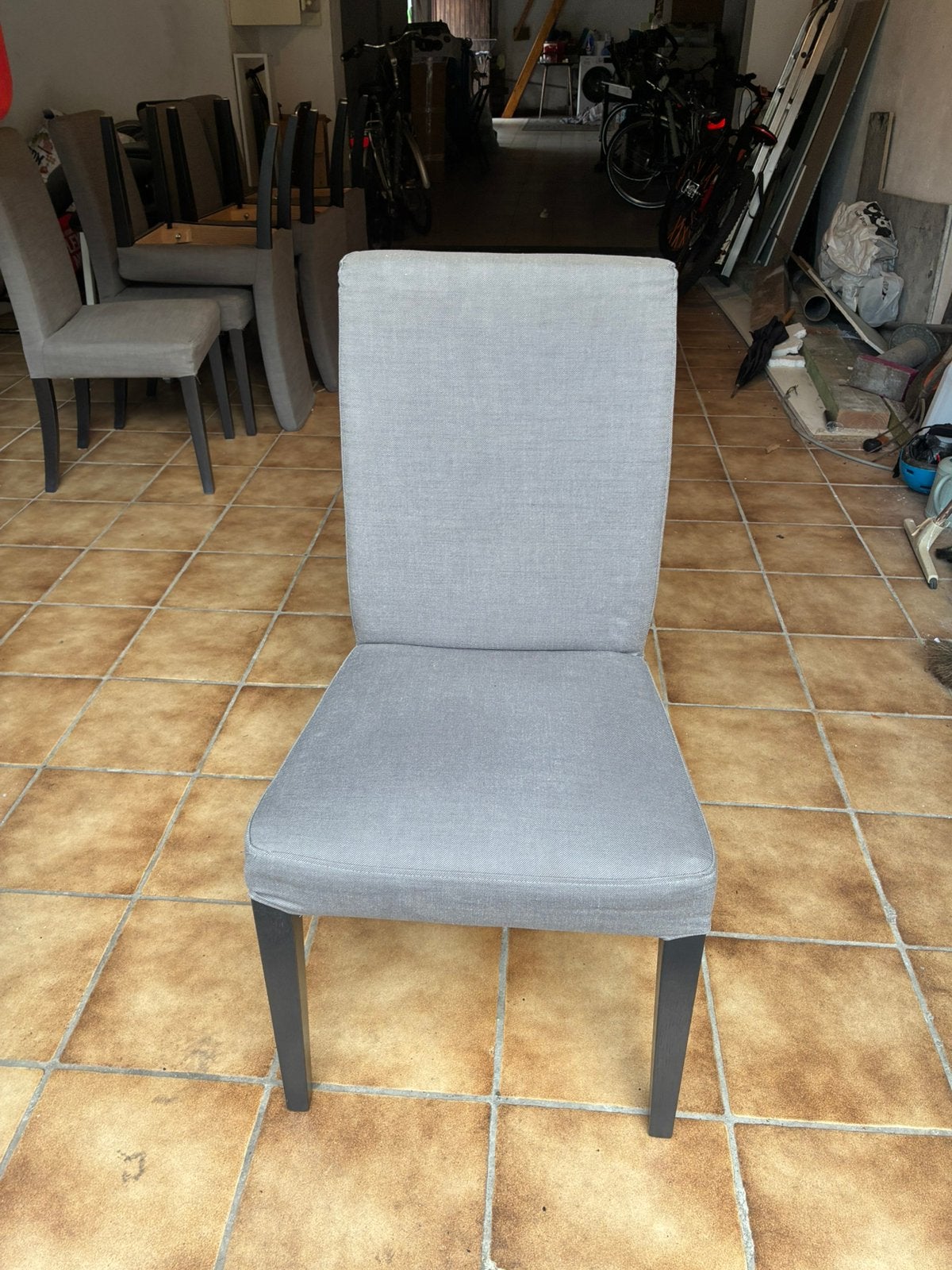 8 stoelen van ikea zeer propre, Maison & Meubles, Gris, Comme neuf, Enlèvement, Cinq, Six Chaises ou plus
