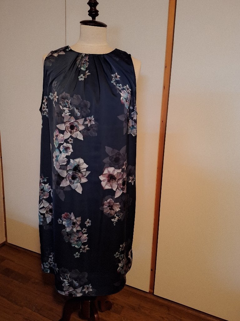 Mouwloos zomerjurkje Mt. 46, H&M, Meerkleurig, Maat 46/48 (XL) of groter, Ophalen of Verzenden