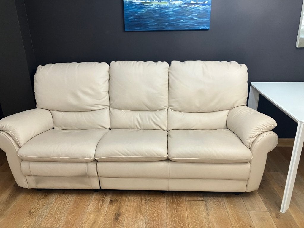 Beige leren driezitsbank met relaxfunctie, Huis en Inrichting, Zetels | Complete zithoeken, Ophalen, Gebruikt, Overige materialen