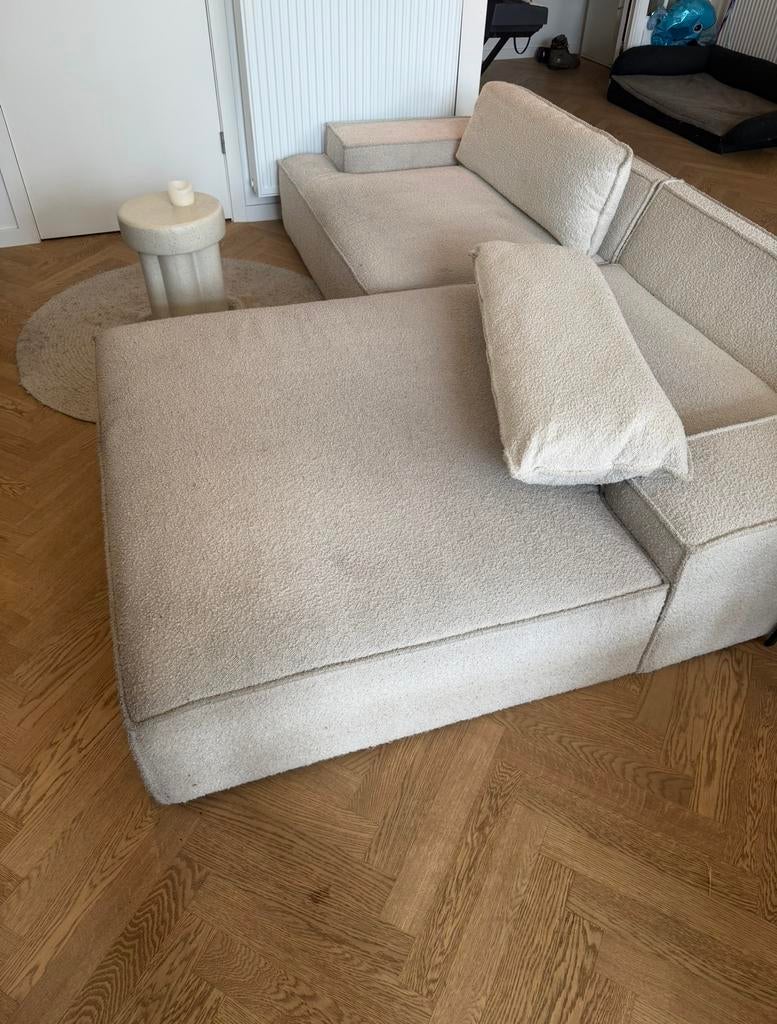 Zetel SofaCompany, Enlèvement, Utilisé