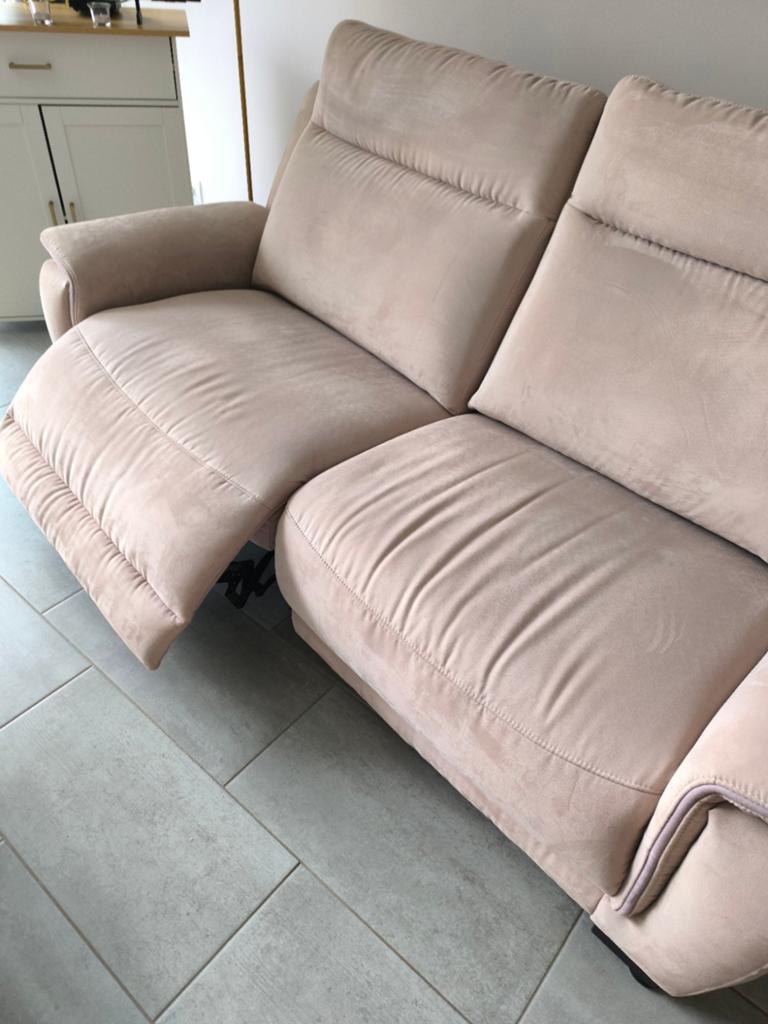 Salon couleur vieux rose un de 3 places avec un relax éleve, Maison & Meubles, Canapés | Salons, Enlèvement