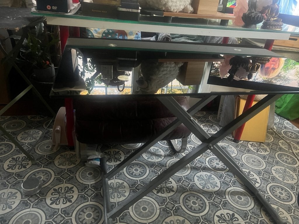 Table verre et acier basse ou haute, 100 à 150 cm, Comme neuf, Verre, Enlèvement