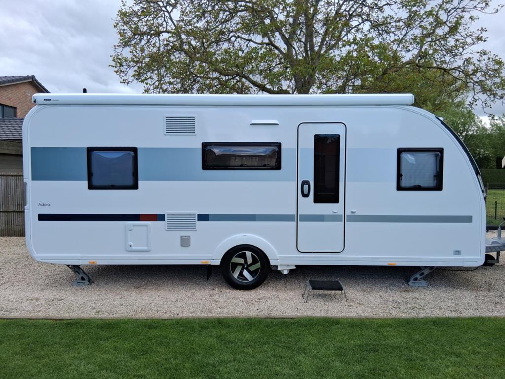 Caravan adria adora 573PT 3stapelbedden mover airco bj 2024, Particulier, Airco, Adria