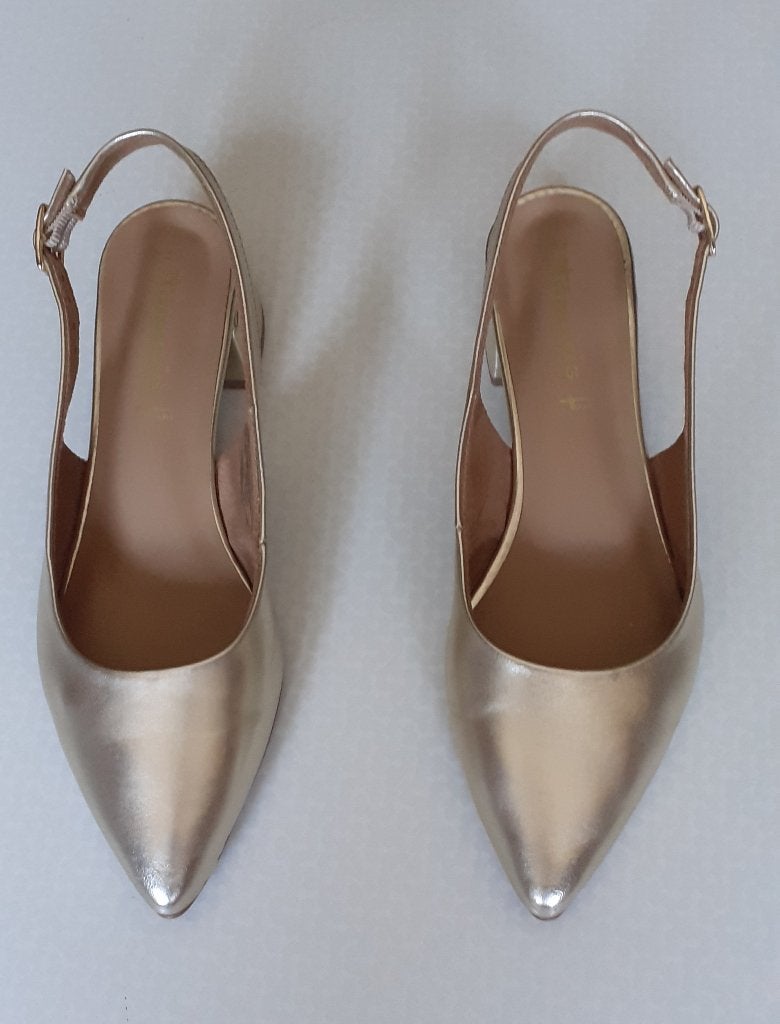 schoenen goudkleurig Tamaris maat 39, Kleding | Dames, Schoenen, Pumps, Overige kleuren, Zo goed als nieuw, Ophalen