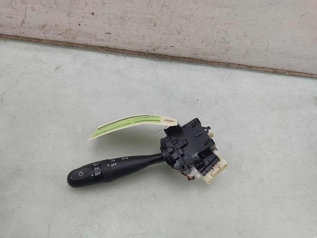COMMUTATEUR CLIGNOTANT Opel Agila (B) (|173744|3721061M40|), Opel, Opel Automobile GmbH, Utilisé, Kontakt-opel@opel.com