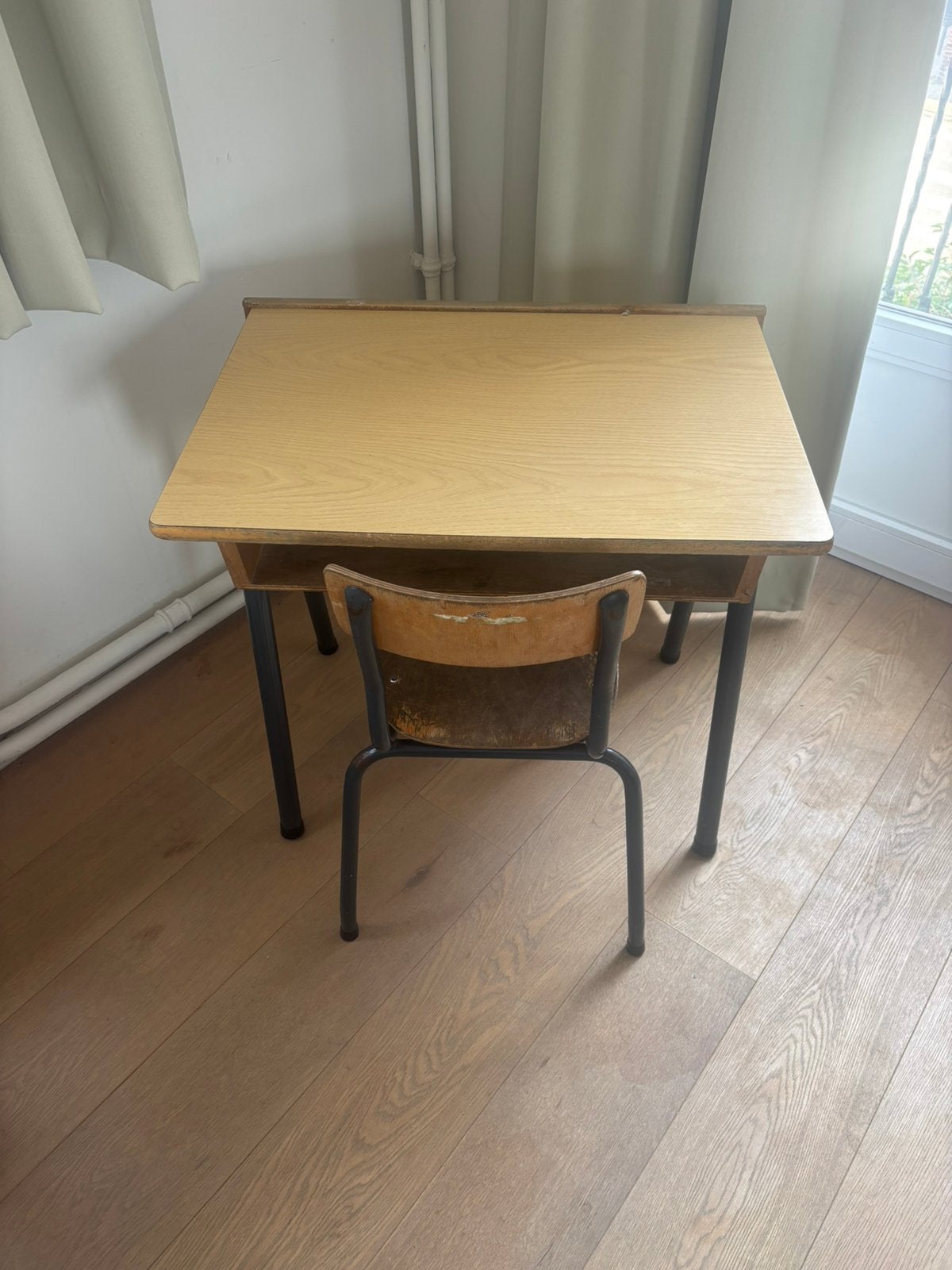 Vintage schoolbank met bijhorende stoel, Kinderen en Baby's, Ophalen, Zo goed als nieuw