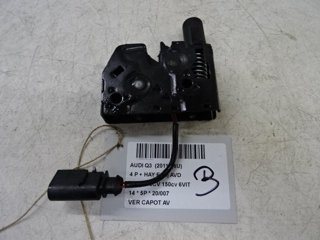 SERRURE CAPOT Audi Q3 (8UB / 8UG) (01-2011/12-2019), Utilisé, Audi