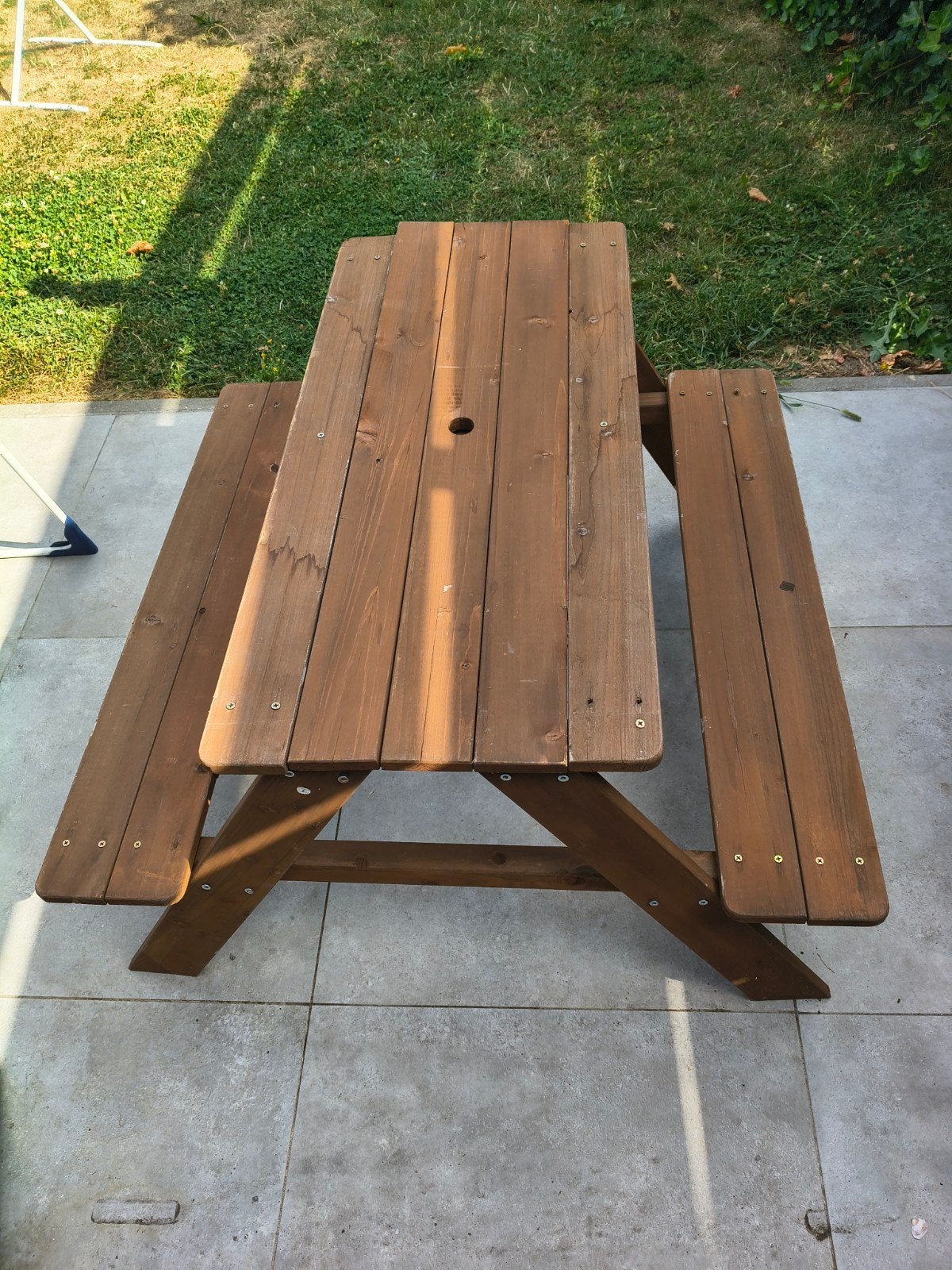 Kinder picknicktafel met 2 bakken, Gebruikt, Rechthoekig, Hout, Ophalen