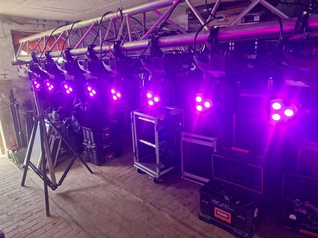 briteq bt 30 fc, Musique & Instruments, Lumières & Lasers, Enlèvement, Comme neuf, Lumières, Couleur