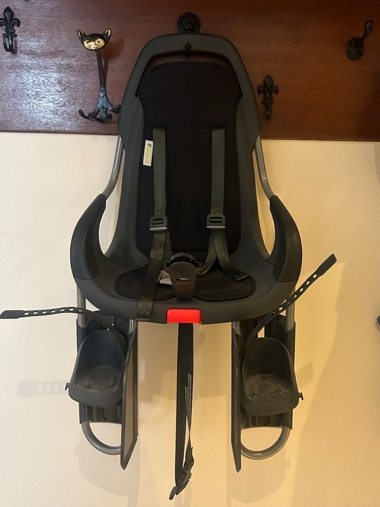 ‍️ SIÈGE VÉLO ENFANT ARRIÈRE – HARNAIS + REPOSE-PIEDS, Repose-pieds, Enlèvement, Utilisé, Qibbel
