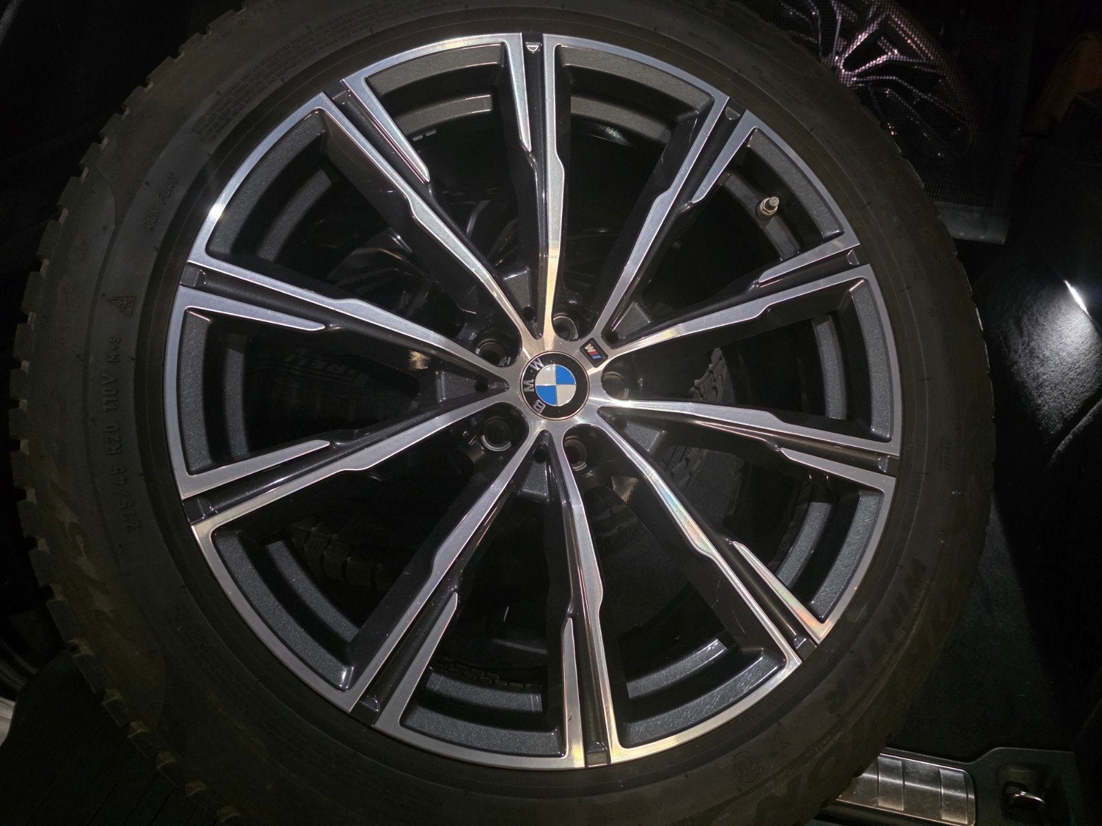 BMW X5 winterbanden met velgen., Ophalen, Winterbanden, Velg(en)