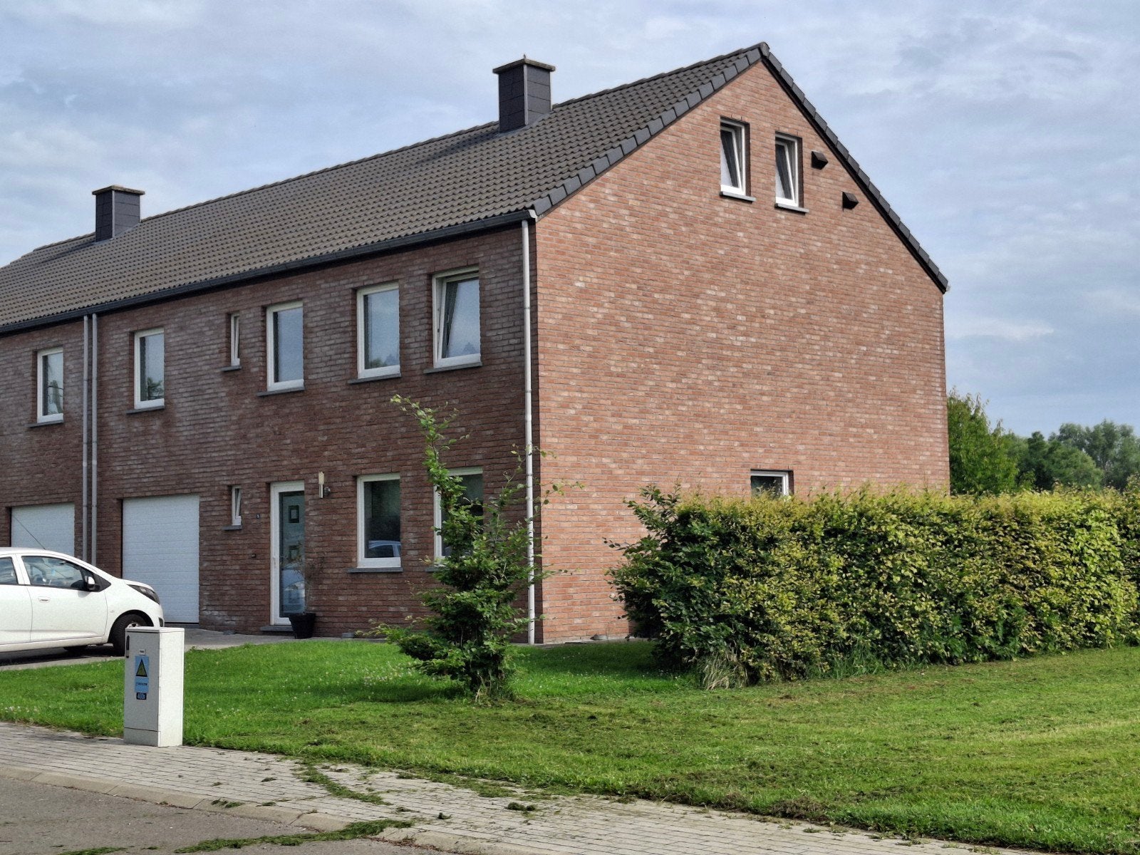 huis te huur, 200 m², Direct bij eigenaar, Provincie Luik, 4850 PLOMBIERES  MONTZEN