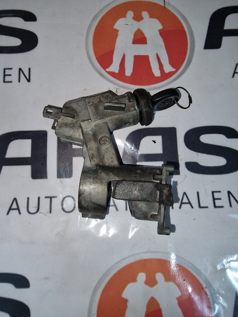 Contactslot Volkswagen Transporter T4 2.5 TDI 2001 701905851, Ophalen of Verzenden, Volkswagen