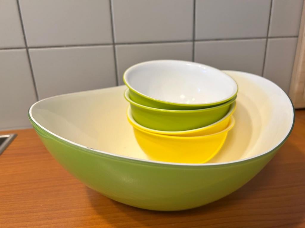 Saladier à salade et petits bols, Maison & Meubles, Cuisine| Tupperware, Enlèvement ou Envoi