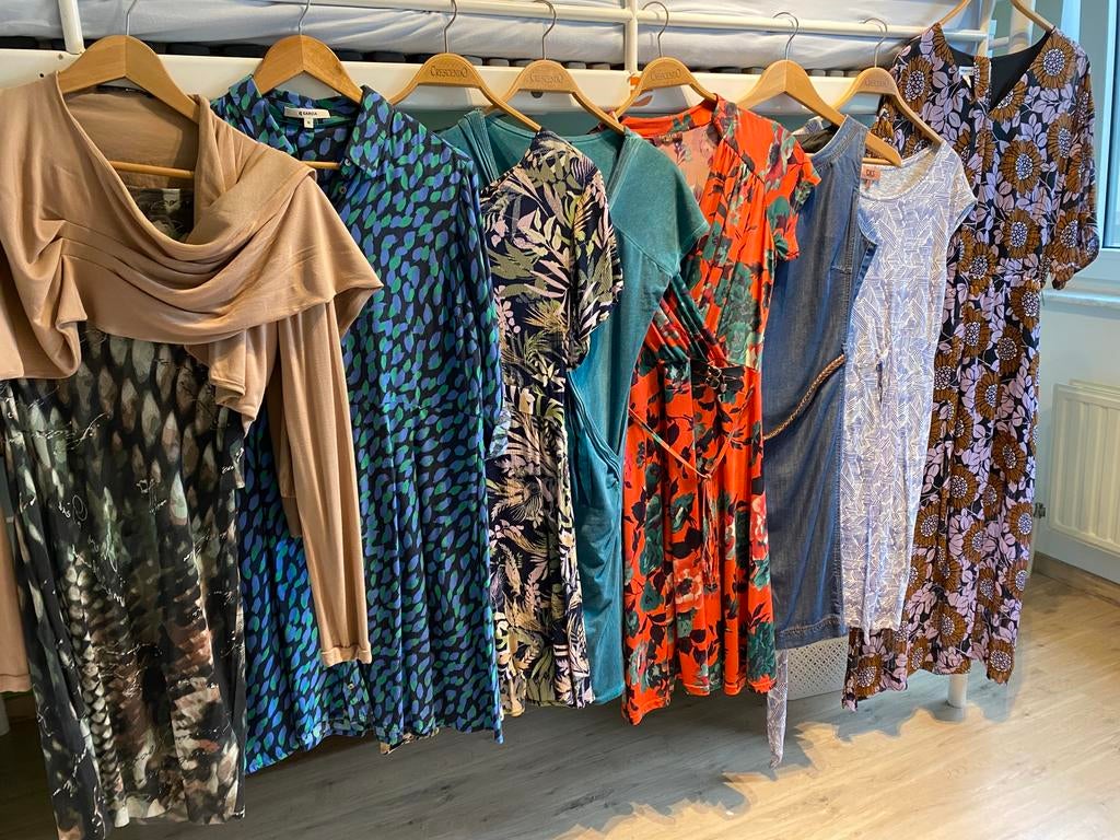 Reeks dames zomerkleedjes maat 38 of M verschillende merken, Vêtements | Femmes, Robes, Taille 38/40 (M), Enlèvement ou Envoi
