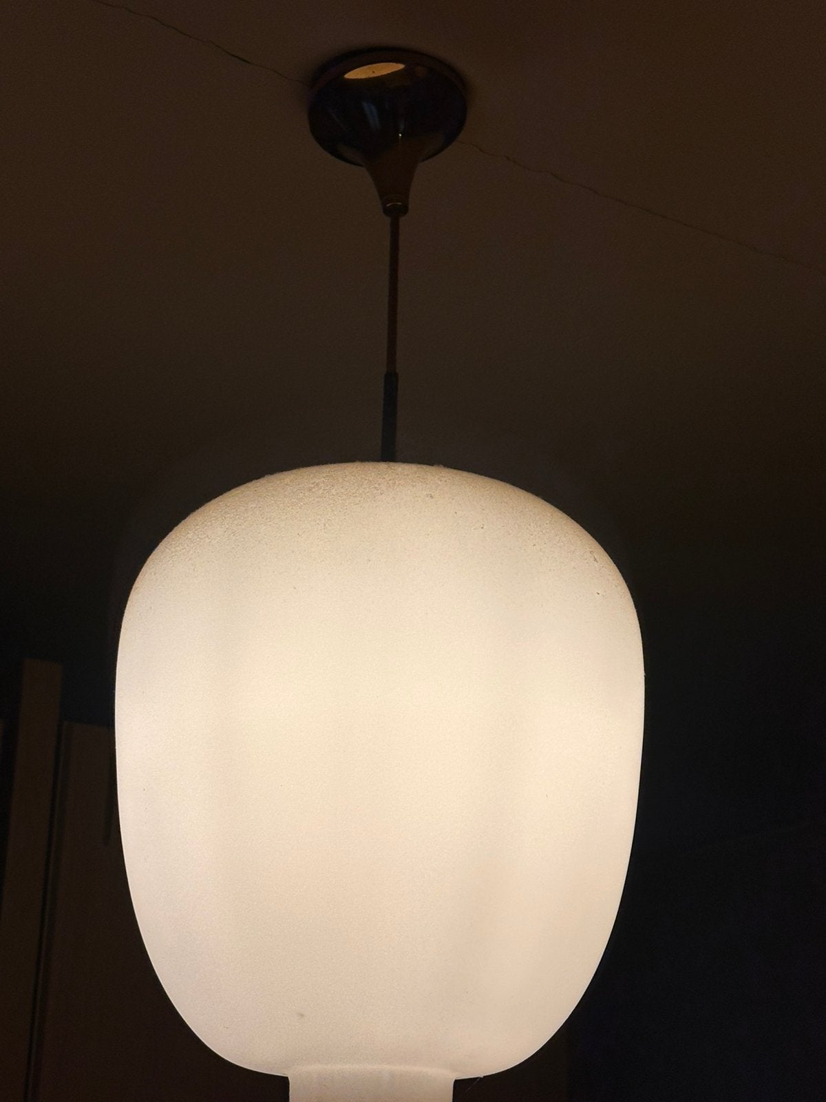 Hanglamp in opaline jaren 70, Huis en Inrichting, Ophalen, Zo goed als nieuw