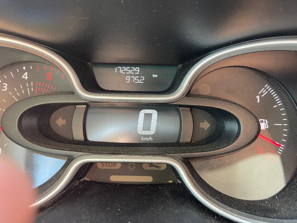 Renault trafic, Autos, Camionnettes & Utilitaires, Achat, 3 places, Noir, Diesel