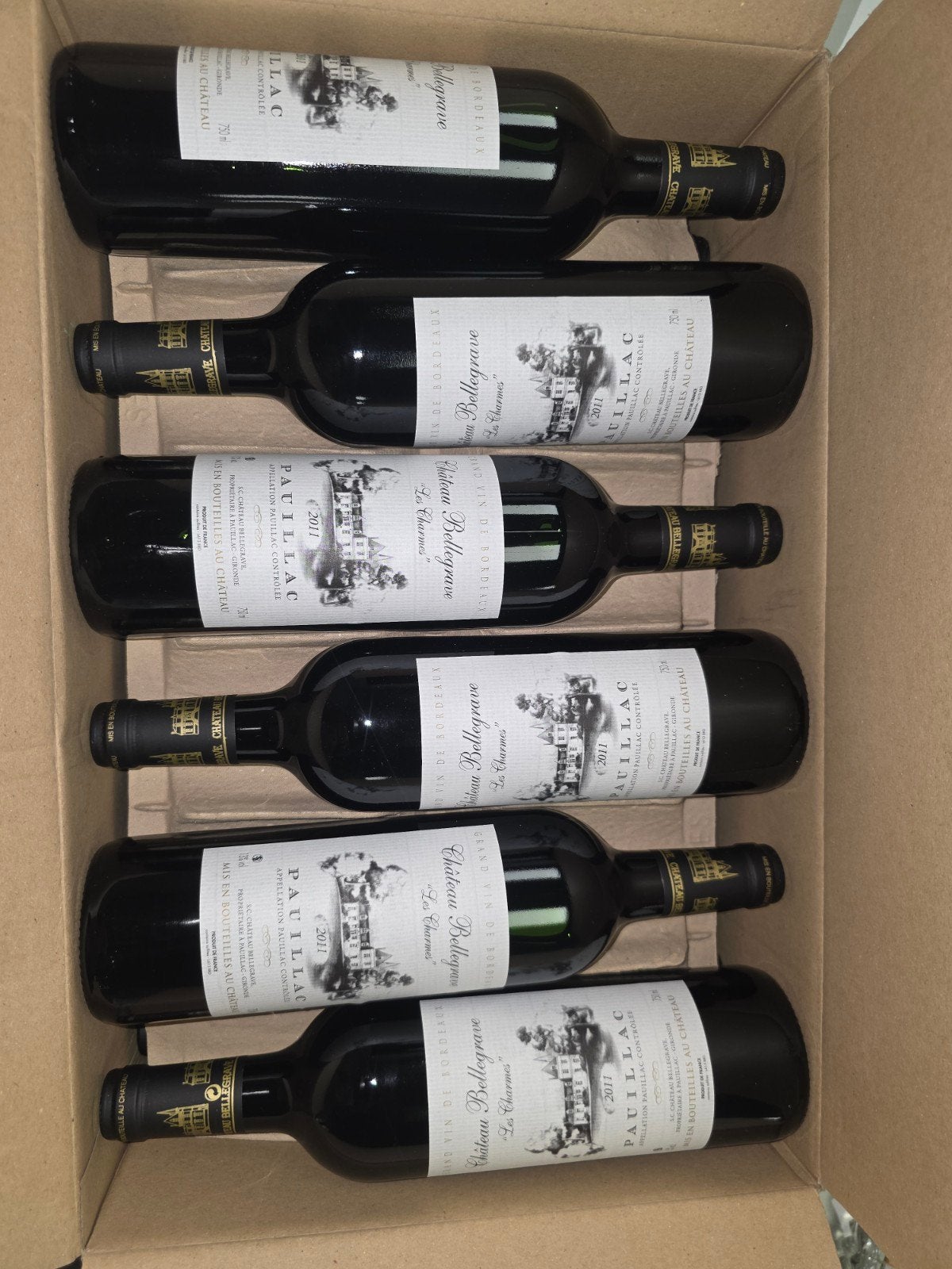 Doos met 6 flessen Château Bellegrave "Les Charmes" Pauillac, Enlèvement