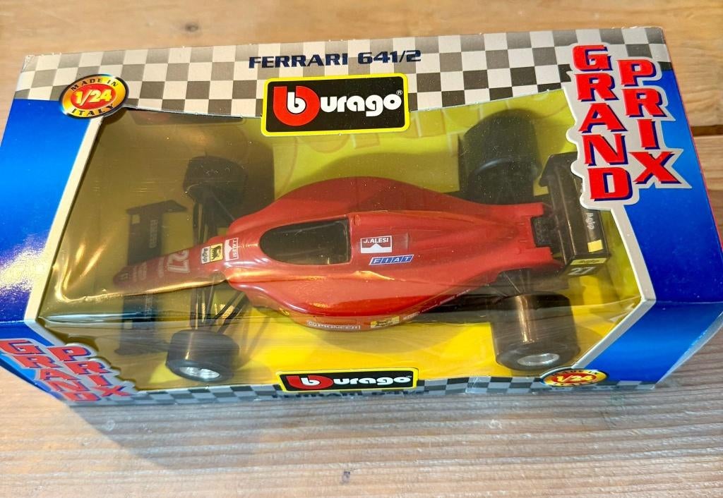Bburago Ferrari 641/2 Jean Alesi 1/24 – zeer goede staat OVP, Hobby & Loisirs créatifs, Voitures miniatures | 1:24, Comme neuf