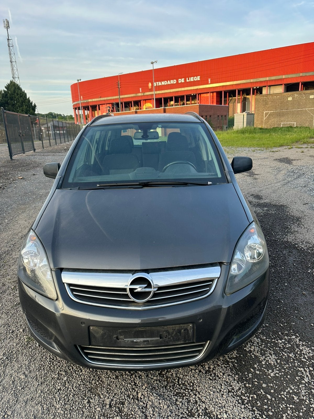 Opel Zafira 1.6 Essence – 7 places – 89.500 km, Achat, Boîte manuelle, Particulier, Rétroviseurs électriques