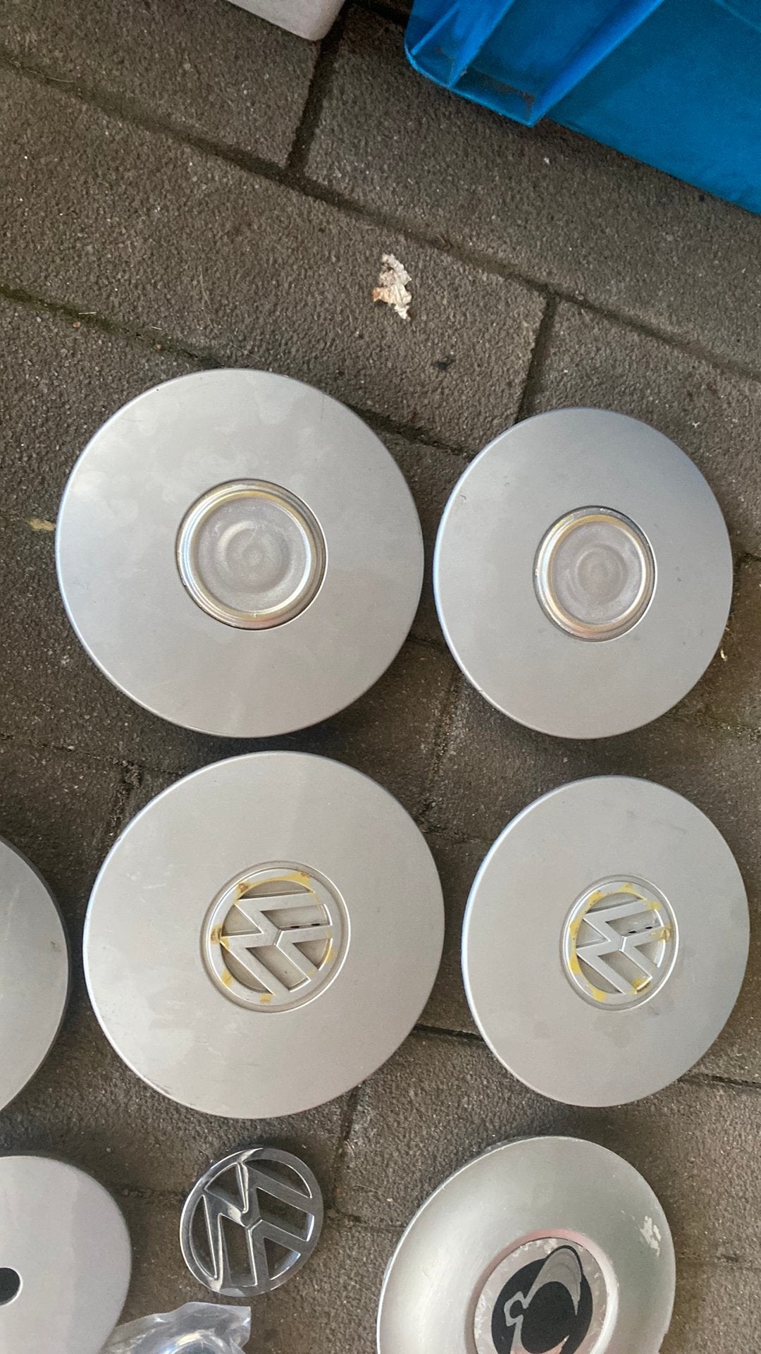 Wieldoppen en emblemen, Ophalen of Verzenden, Zo goed als nieuw