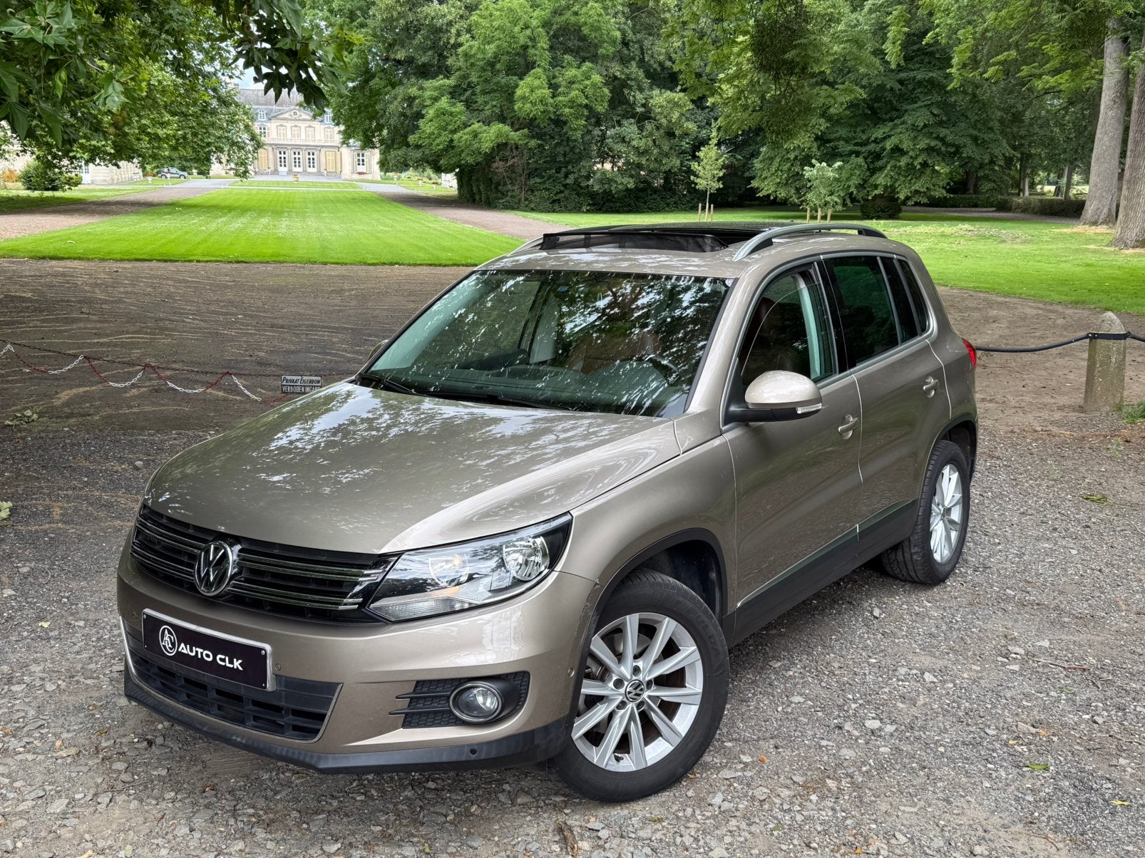 VW TIGUAN 2012 2.0 TDI 4 MOTION DSG 070.000km !!! 1er Prop, Cuir, Achat, https://public.car-pass.be/vhr/aea34522-2ac9-48fd-a7ed-02e6eeb32953