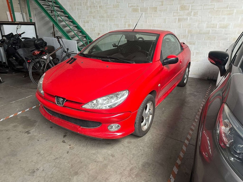 Peugeot 206 1.6I CABRIO | 164.780 KM. | BJ. 2006 |, Auto's, 4 zetels, Gebruikt, Zwart, 4 cilinders