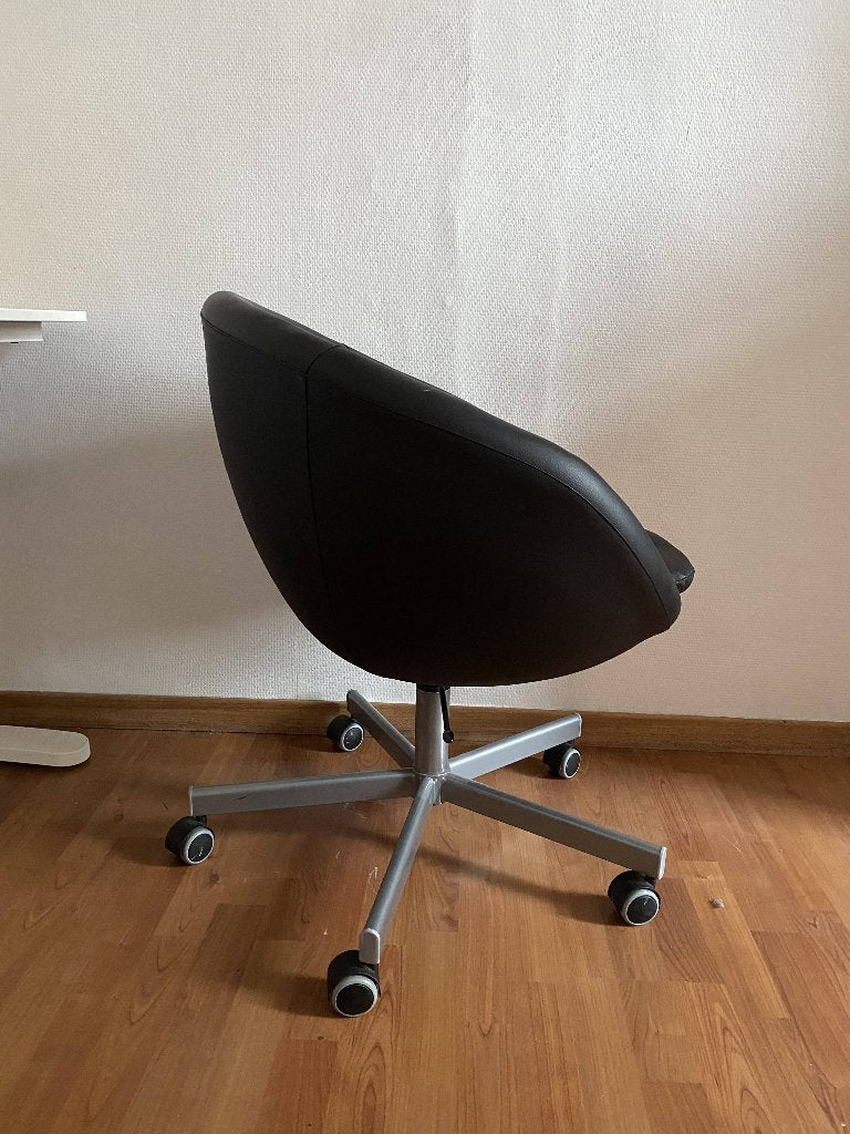 Bureaustoel Ikea Skruvsta, Huis en Inrichting, Ophalen, Gebruikt, Zwart, Bureaustoel