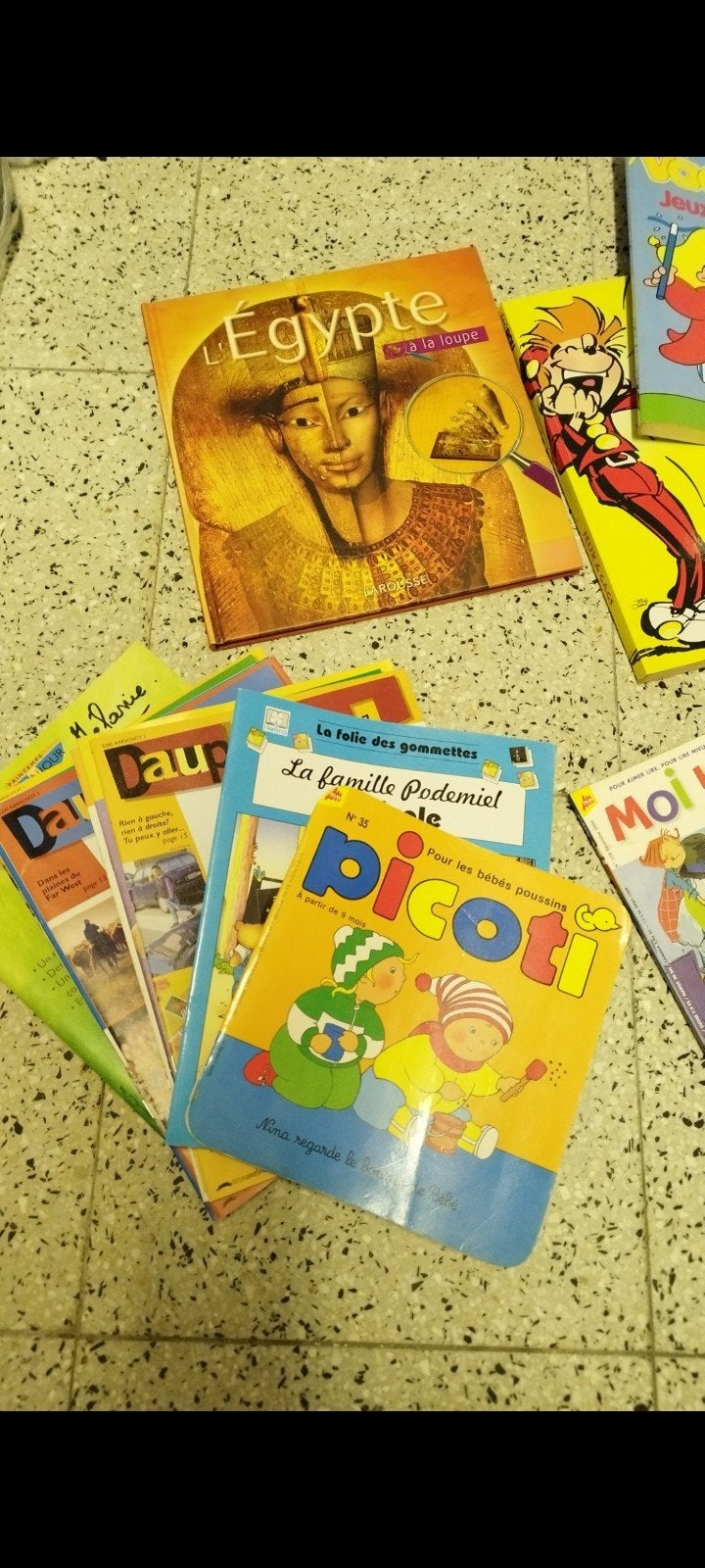 Livres enfants à donner, Enlèvement