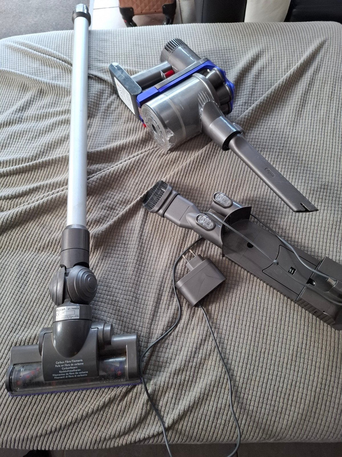 Dyson DC31 handstofzuiger, Elektronische apparatuur, Ophalen, Gebruikt, Dyson, Geschikt voor tapijt