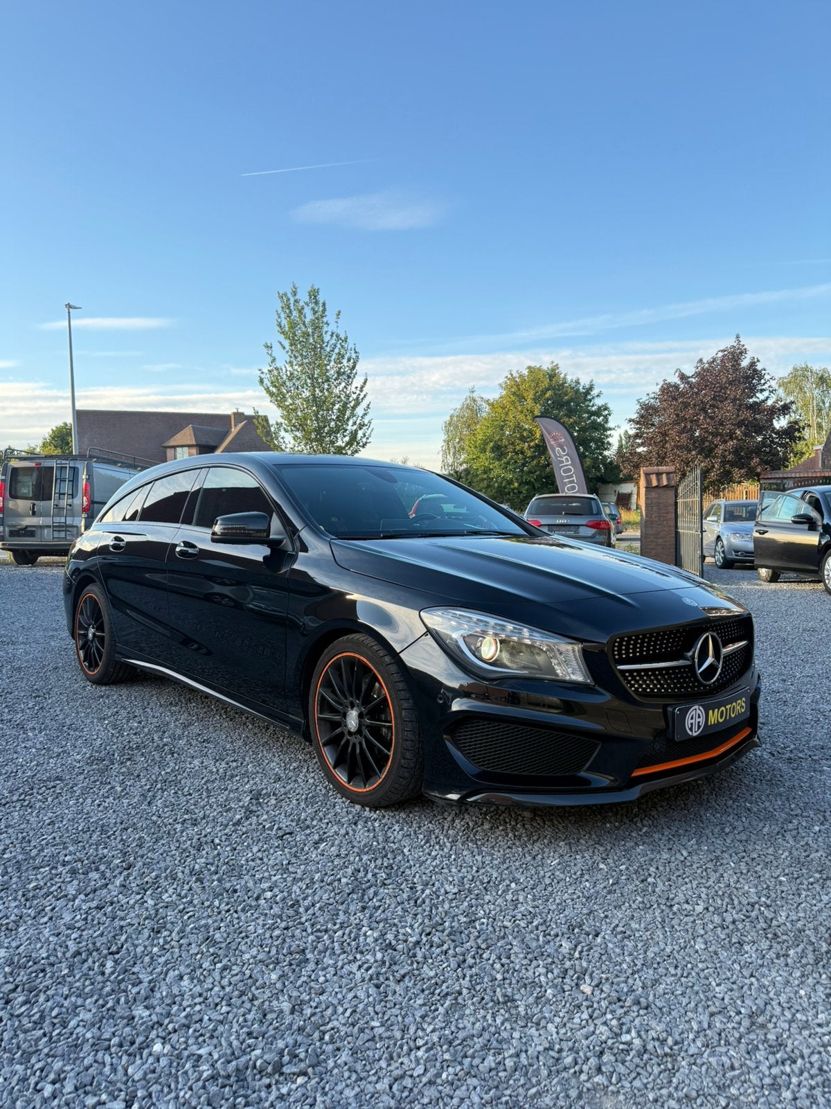 Mercedes-Benz CLA 180 AMG Pack 1.6 Essence Automatique, Autos, 90 kW, Achat, Entreprise, Carnet d'entretien