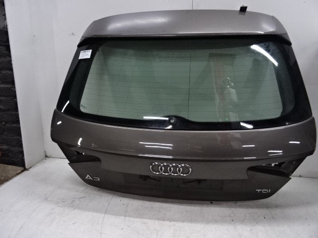 HAYON ARRIÈRE / MALLE Audi A3 (8V1 / 8VK) (8R0827505), Utilisé, Audi, Haillon arrière