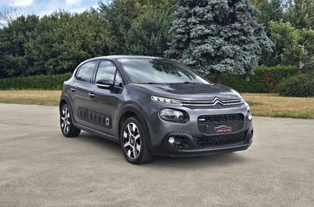 Citroën C3 1.2i Benz. * Panodak - CAM - Carplay * GAR 12M, Voorwielaandrijving, Stof, 1199 cc, 109 g/km