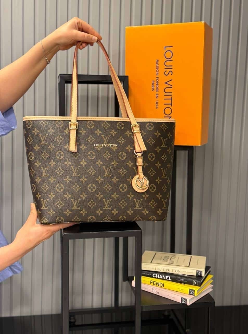 Hermes en L.V tassen voor dames, Enlèvement ou Envoi