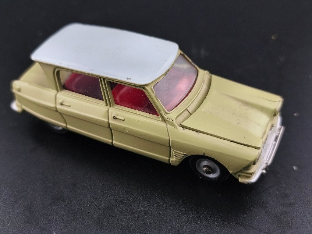 DINKY TOYS FRANCE CITROËN AMI 6 REF 557, Hobby & Loisirs créatifs, Enlèvement ou Envoi, Utilisé, Voiture, Dinky Toys