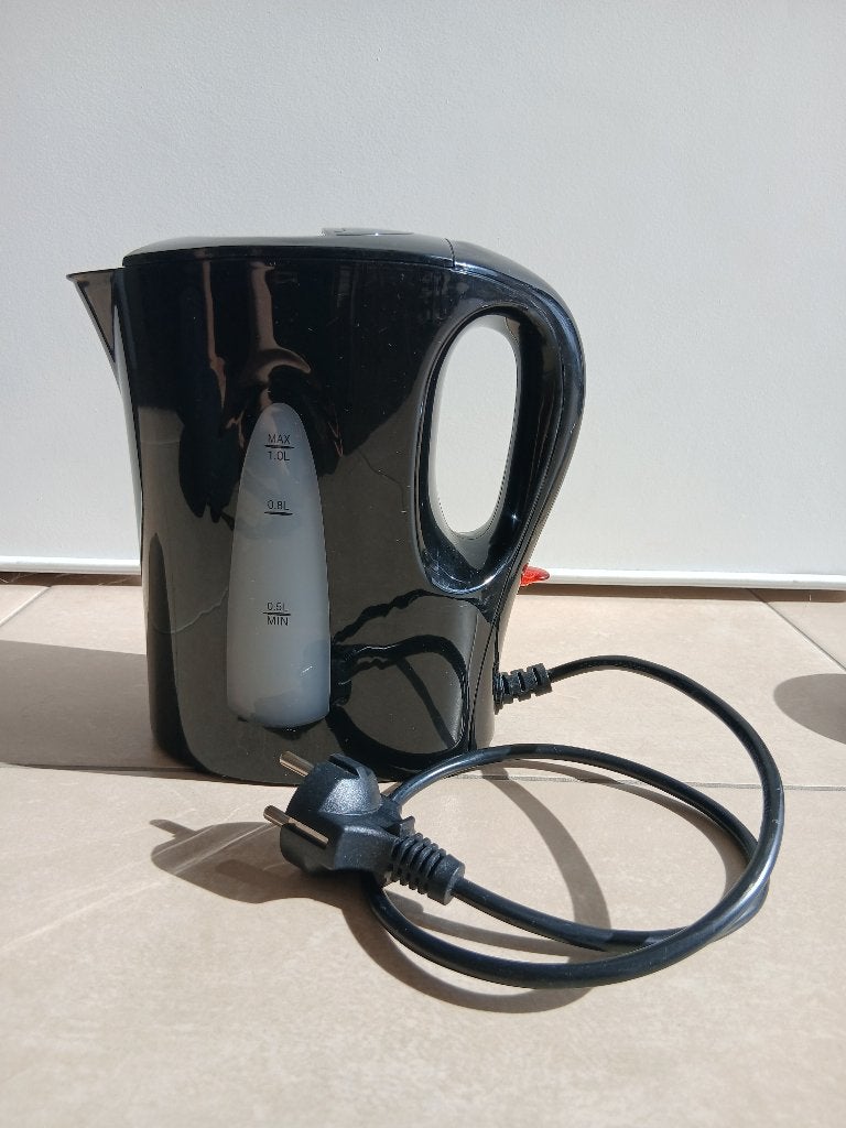 Waterkoker, 1 tot 2 liter, Ophalen, Gebruikt