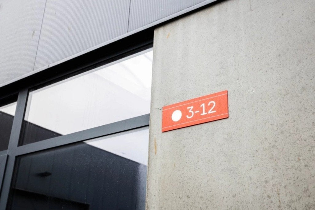 KMO-unit te huur, 197 m², Huur, Opslag of Loods