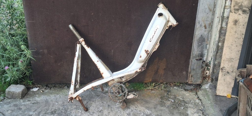 motobecane cady M1P frame met papier, Ophalen of Verzenden